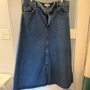 Good used condition COS Blue Denim Midi Skirt, sz 36
